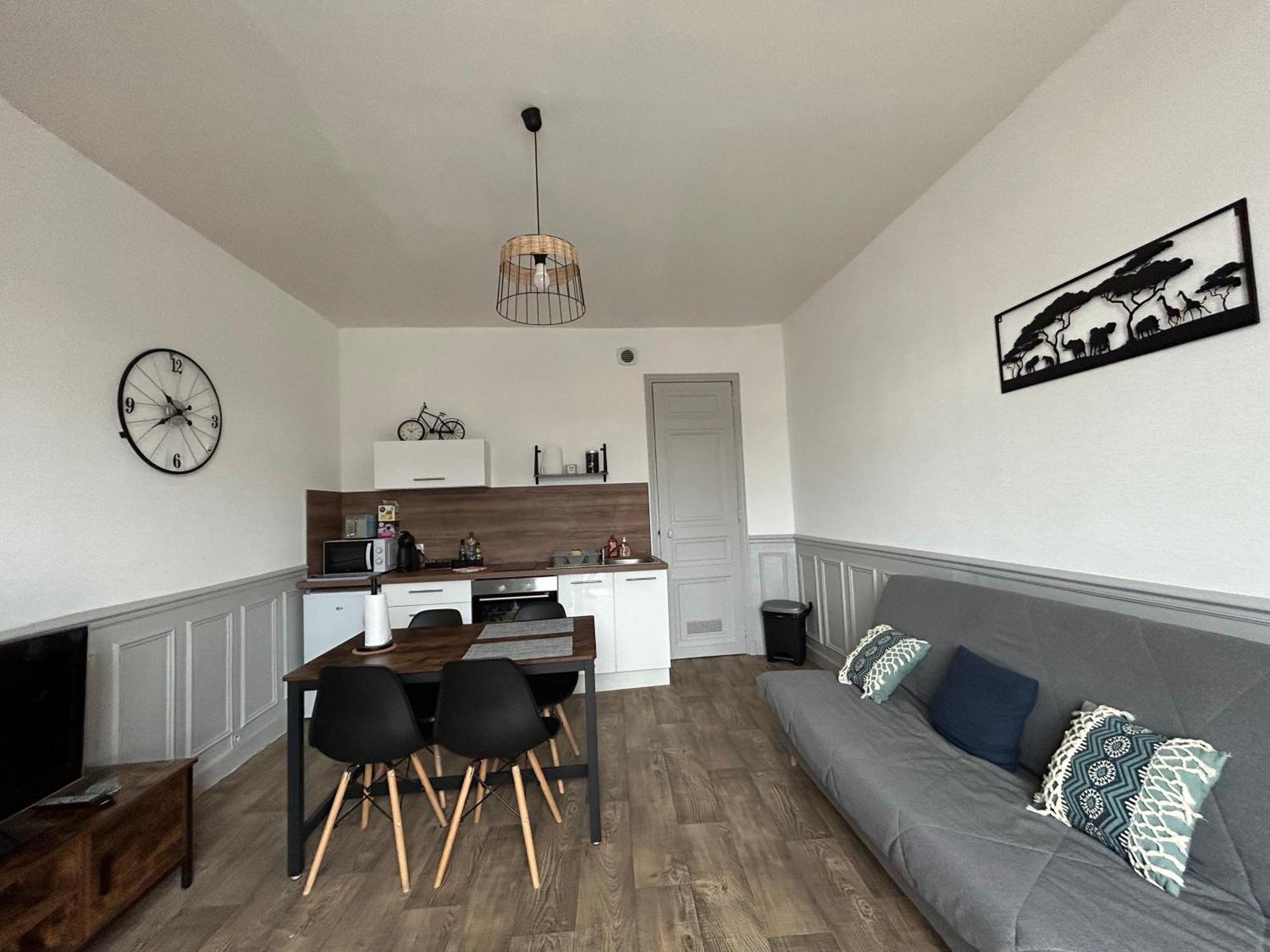 Appartement F1, Refait A Neuf, 150M De La Plage Donville-les-Bains Exterior foto